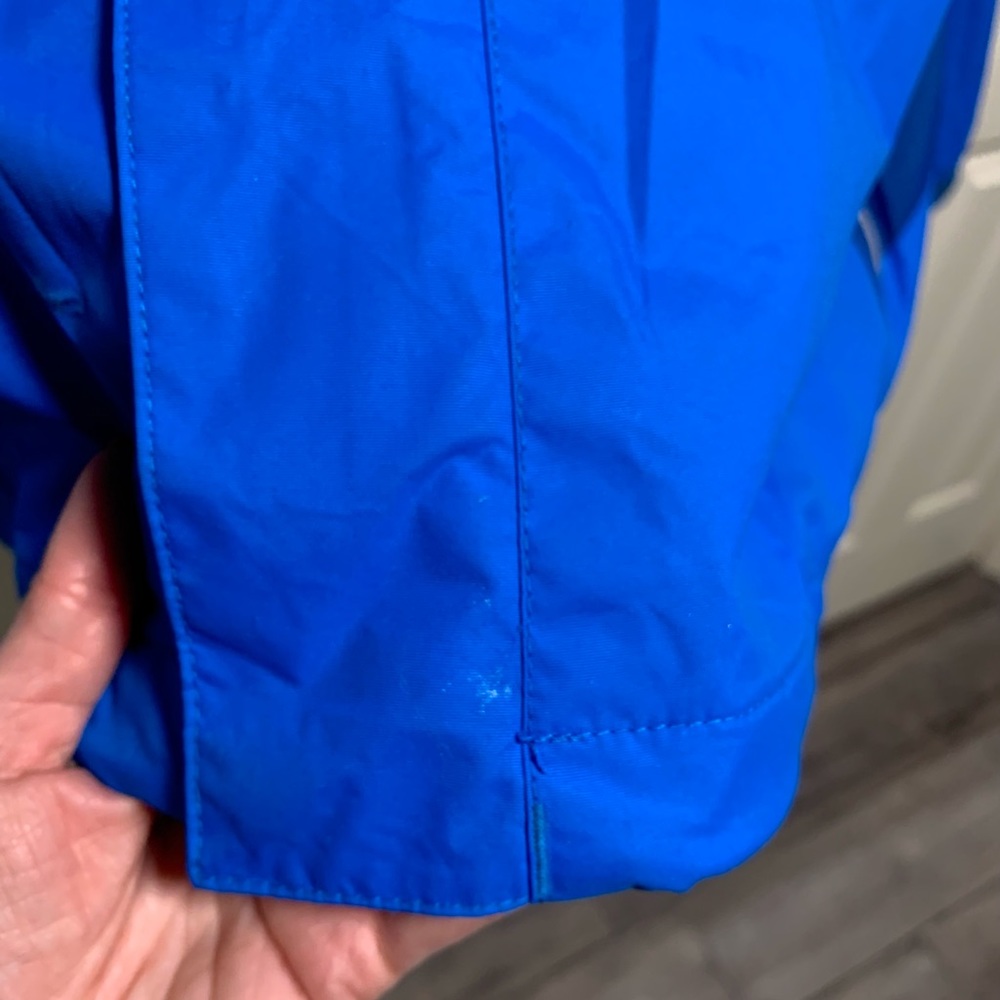 Columbia Interchange 2-in-1 Winter Jacket
Men's XL Blue Omni-Tech Ski Snow Coat - Picture 14 of 14